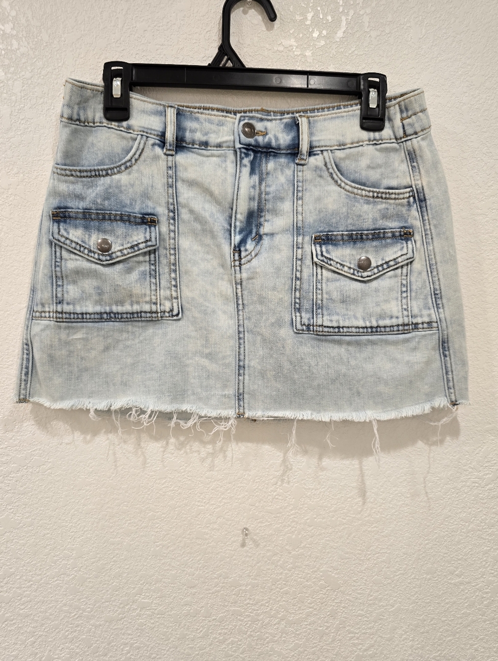 Aerie Denim Cargo Micro Mini Skirt M Blue Distressed - Picture 3 of 11